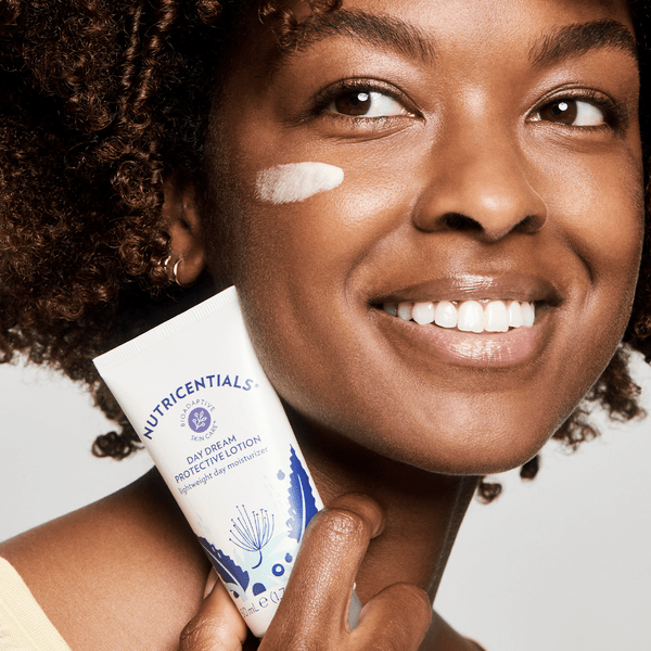 Day Dream Protective Lotion Lightweight Day Moisturizer SPF 30 - Image 3